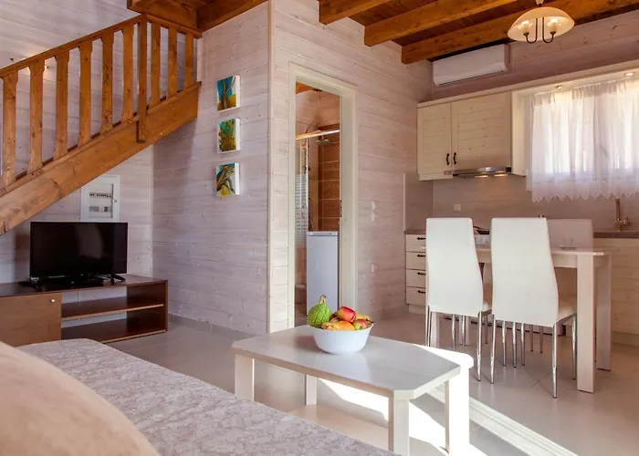 ヴィラ Vissala Village *